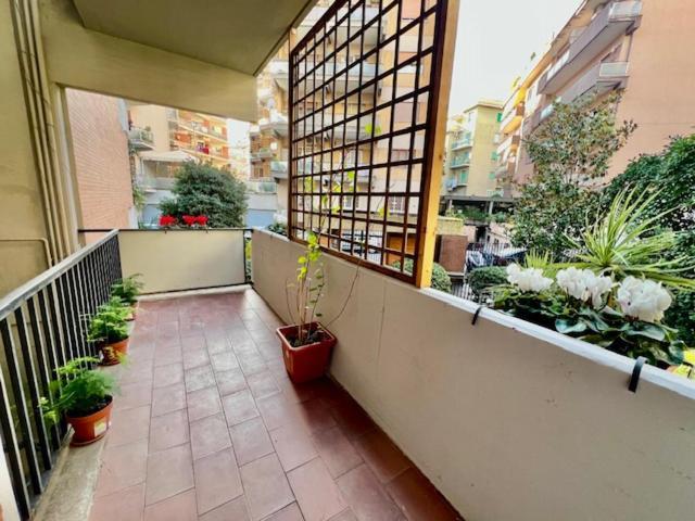 La Casa Delle Camelie Apartment Rome Exterior photo